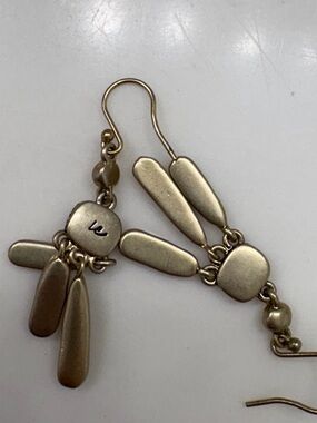 Rare Vintage Signed Liz Claiborne  Dangle Earrings